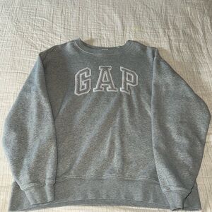 GAP Light Gray Ribbed Crewneck Sweatshirt